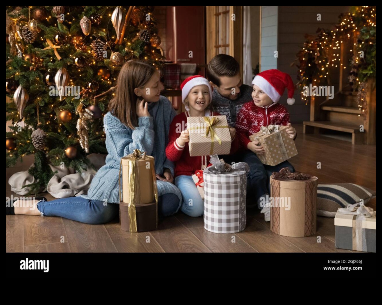 Priecīgi pārsteigumi: laimes iesaiņošana ar mazuļa dāvanām