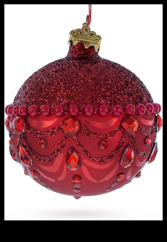 Bagātīgi ornamenti: rotājiet ar dimanta eleganci