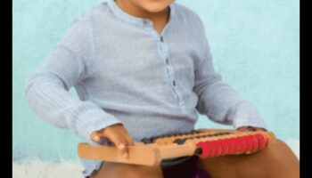 Rotaļīgs podiņlaiks: pāreja no autiņbiksītes uz tualeti